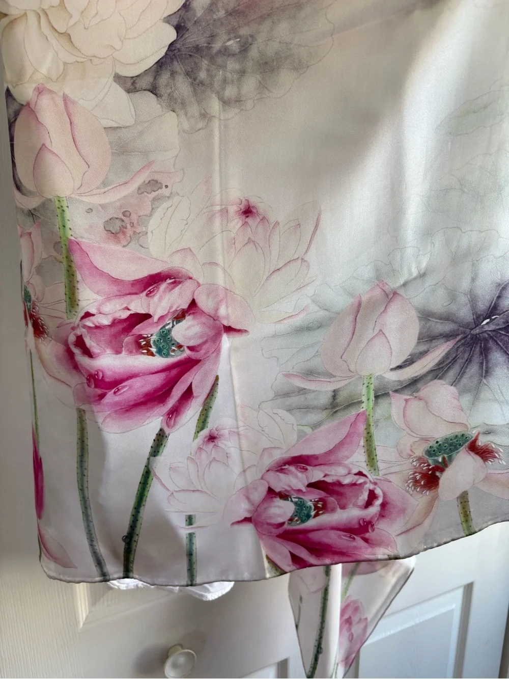 Hand‎ Painted White Silk Scarf Watercolor Pink Lotus Flower Floral Career Preppy